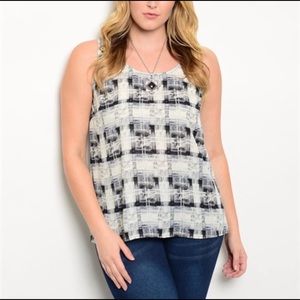 Plus Sized Top 3X Cream & Black 🎉🎉 PRICE DROP